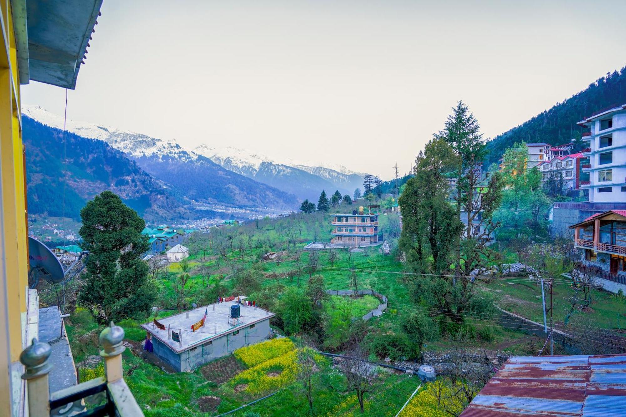 Woods Villa Cottages Manali - 1,2,3,4 Cottages & Villas Available In Manali With Scenic Mountain View Exterior foto