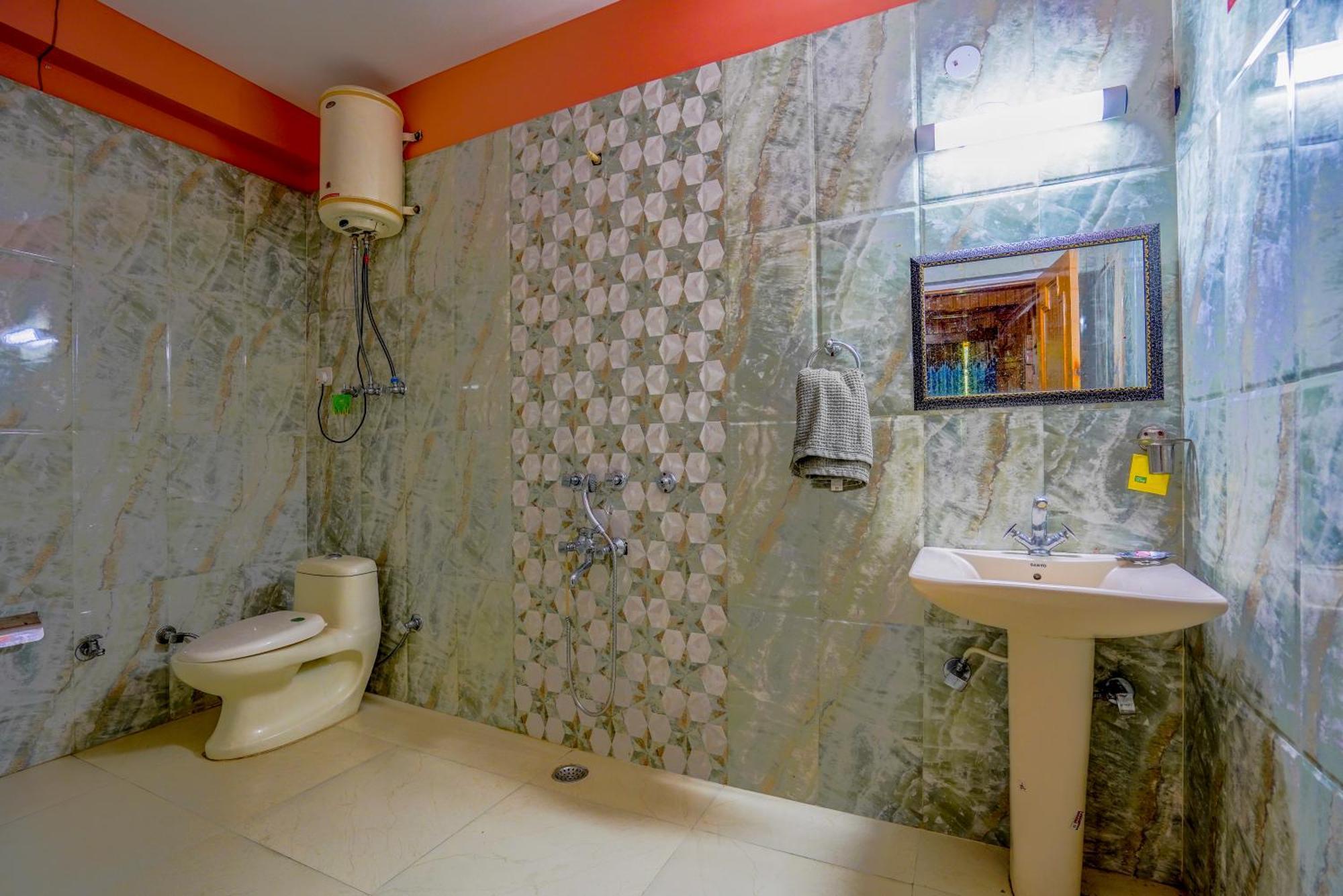 Woods Villa Cottages Manali - 1,2,3,4 Cottages & Villas Available In Manali With Scenic Mountain View Exterior foto