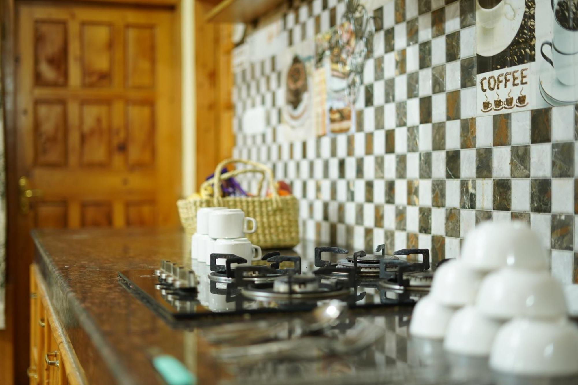 Woods Villa Cottages Manali - 1,2,3,4 Cottages & Villas Available In Manali With Scenic Mountain View Exterior foto