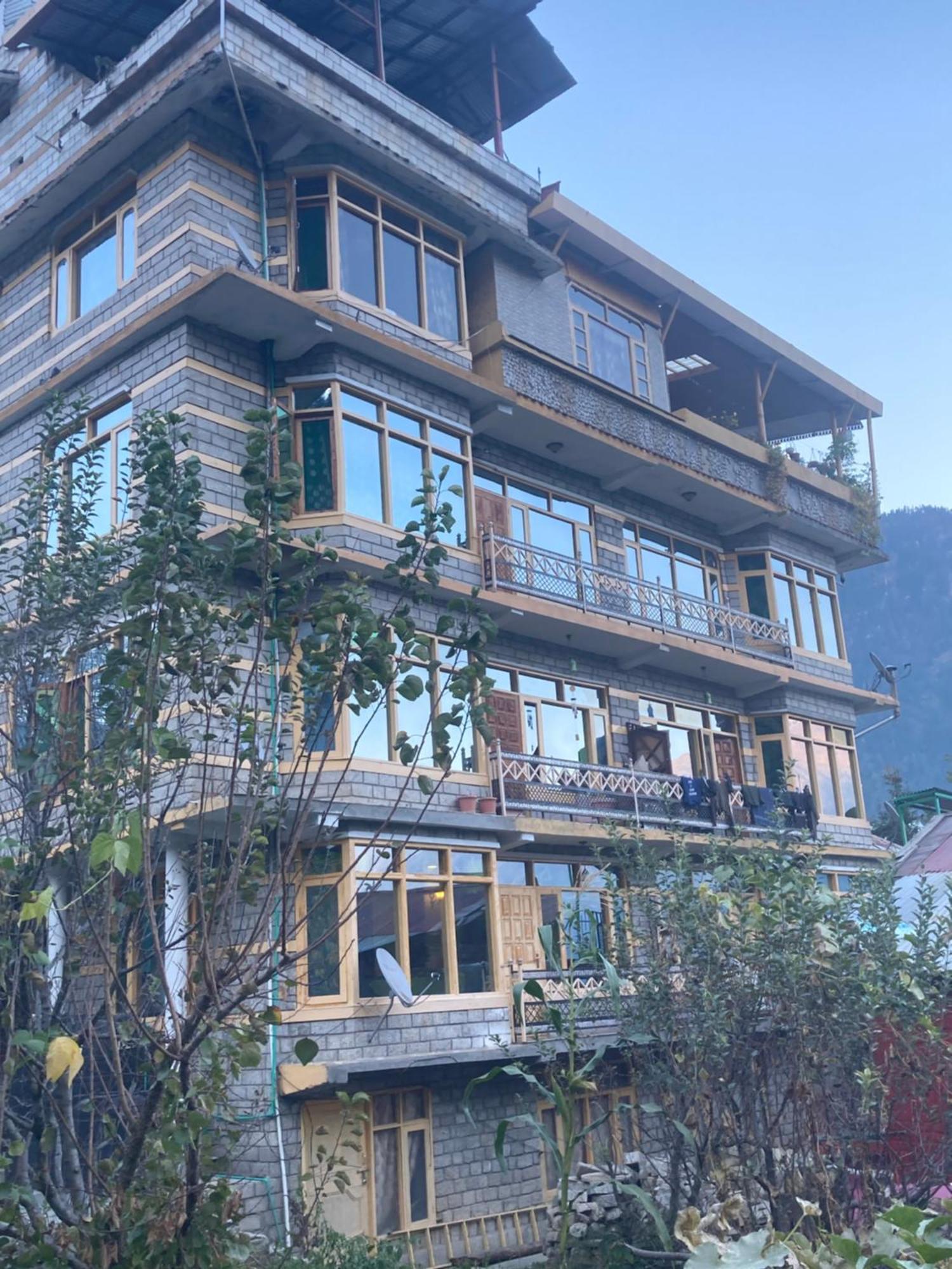 Woods Villa Cottages Manali - 1,2,3,4 Cottages & Villas Available In Manali With Scenic Mountain View Exterior foto